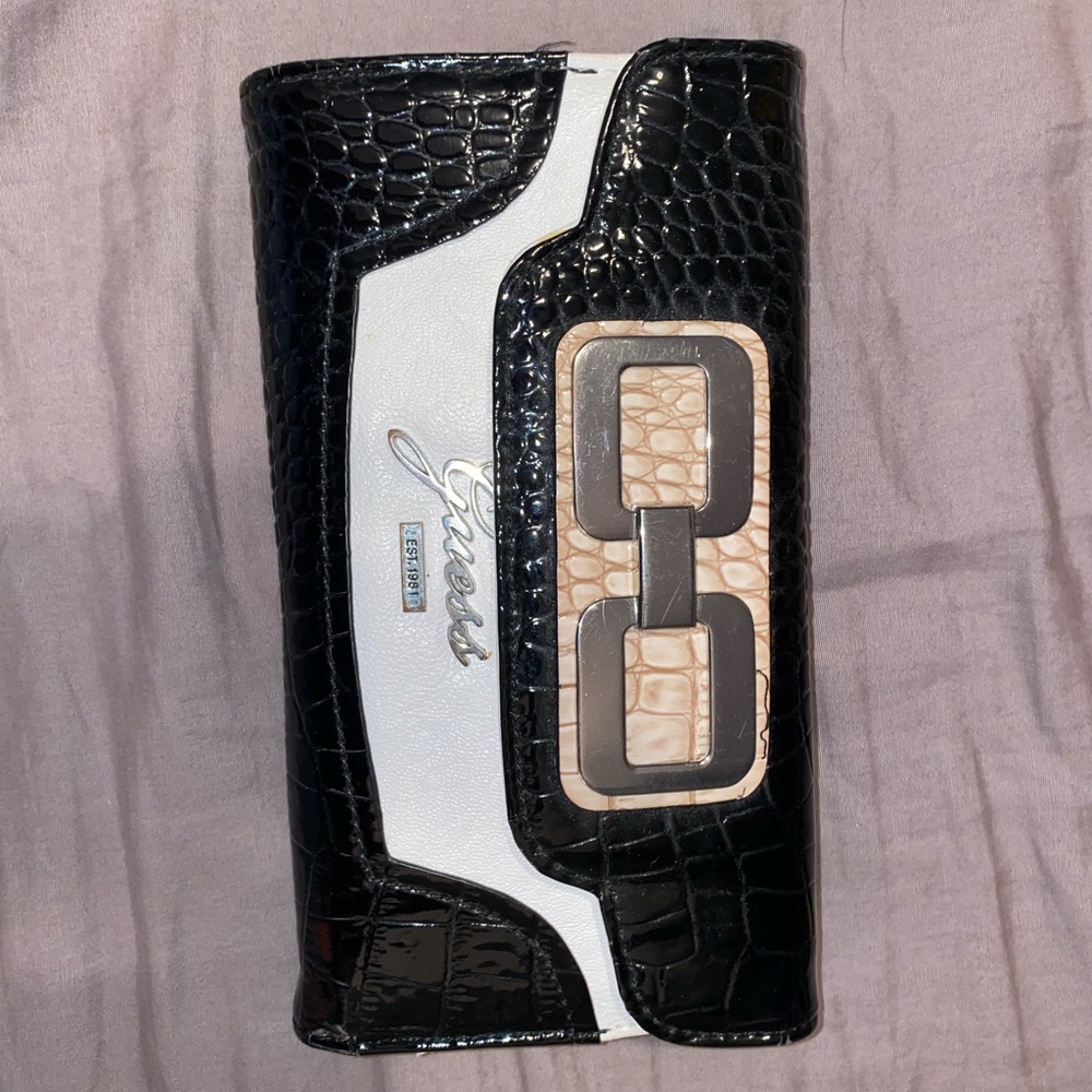 Guess Wallet
